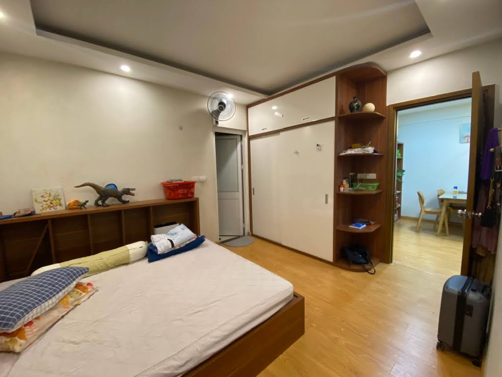 CĂN HỘ CC CAO CẤP 74M², 2 PN, VỊ TRÍ VÀNG HOÀNG MAI, GIÁ CHỈ 4 TỶ X, SỔ ĐỎ CHÍNH CHỦ - Ảnh 3